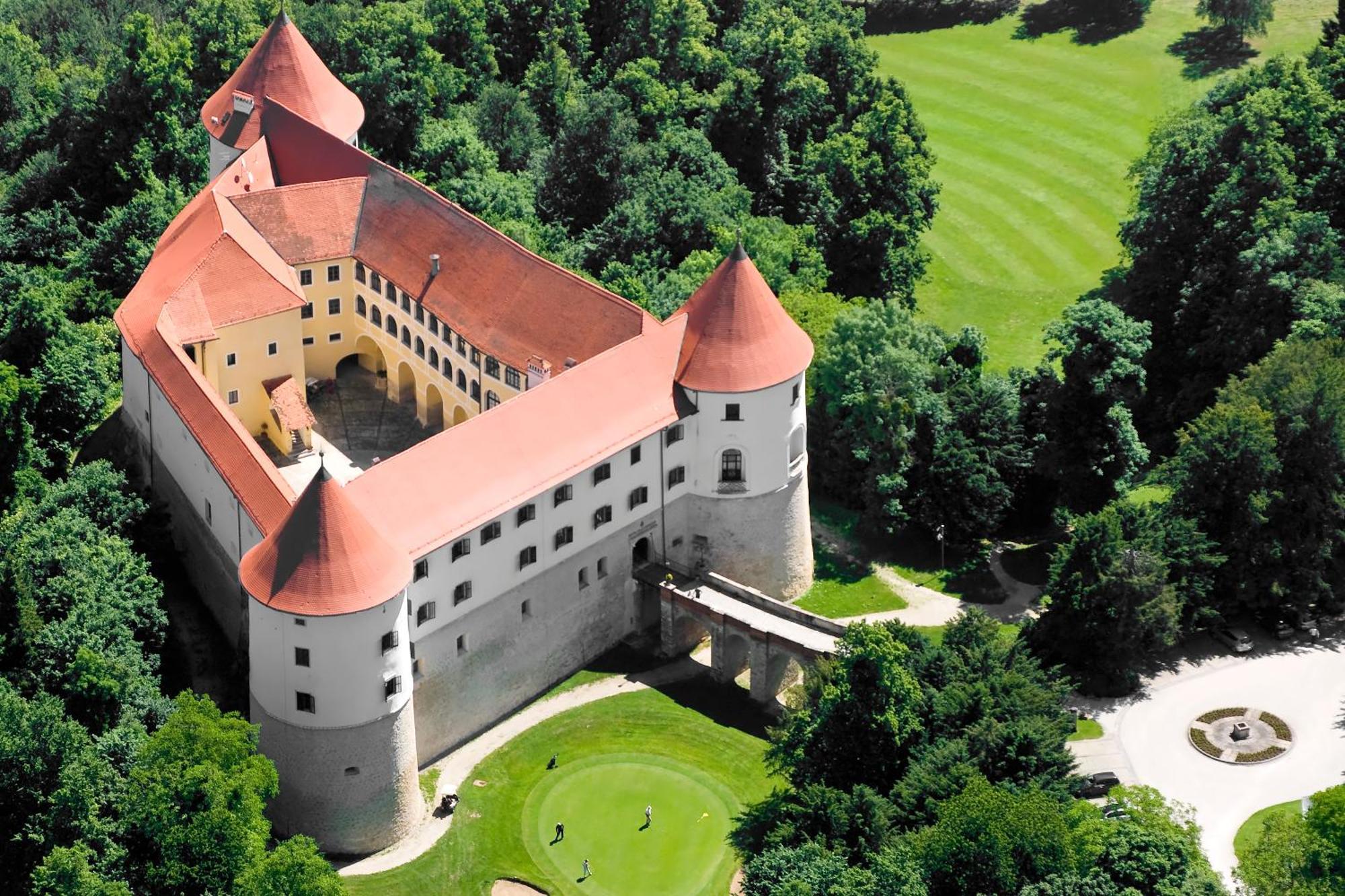 Готель Mokrice Castle Estate Obrezje Екстер'єр фото